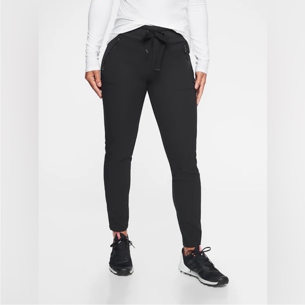 Athleta Black HEADLANDS HYBRID PANT, Size 8T